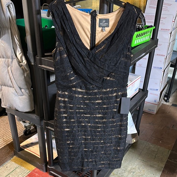 Adrianna Papell Dresses & Skirts - Net Adrianna Papell Black Lace Dress 6 nude lining cocktail